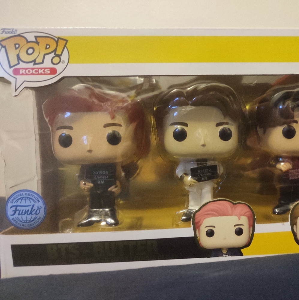 BTS Funko POP! Butter 7- pack Exclusive Figure. - Picture 2 of 13